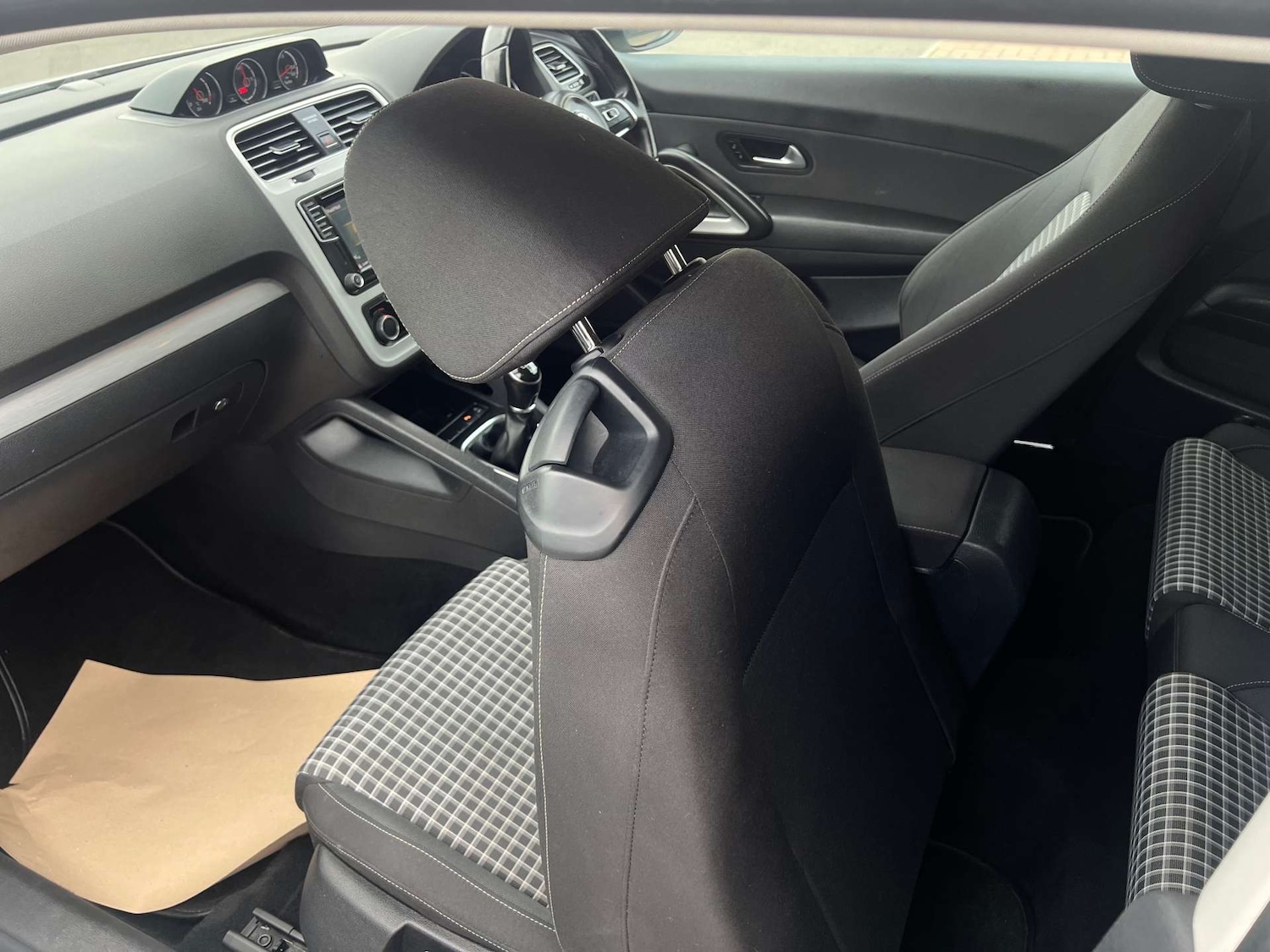 Used Volkswagen Scirocco 2015 for sale - 78027760: Photo 37