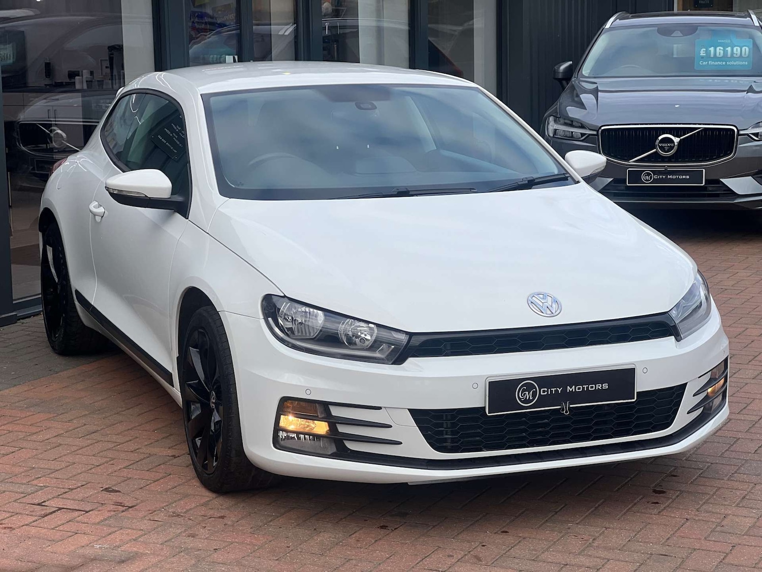 Used Volkswagen Scirocco 2015 for sale - 78027760: Photo 4