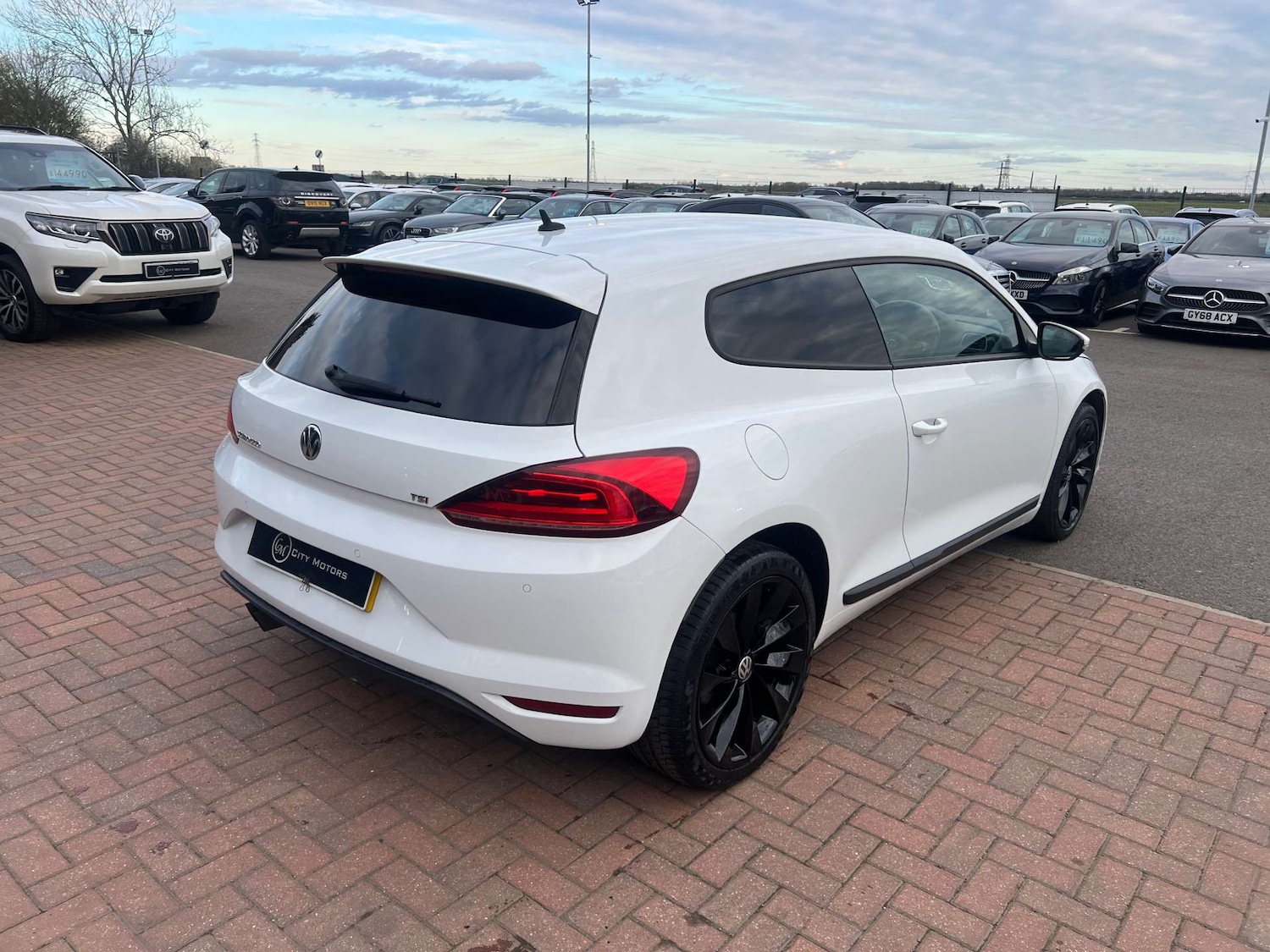 Used Volkswagen Scirocco 2015 for sale - 78027760: Photo 6