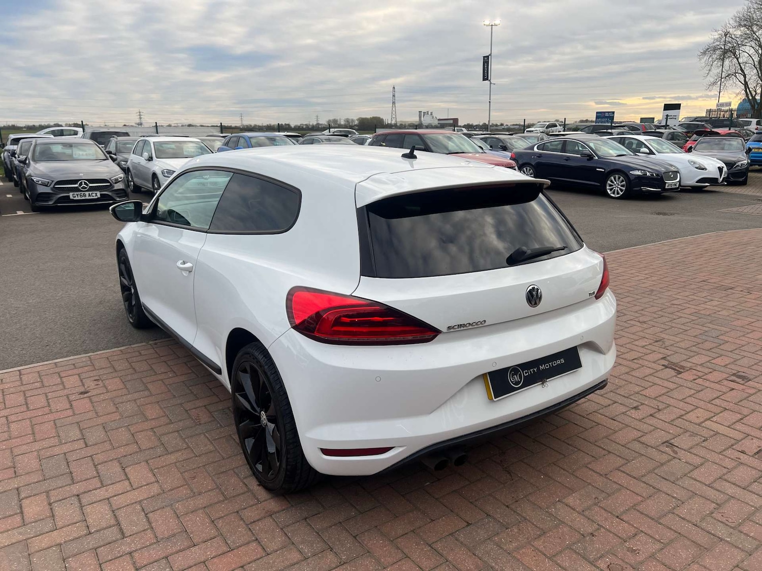 Used Volkswagen Scirocco 2015 for sale - 78027760: Photo 9