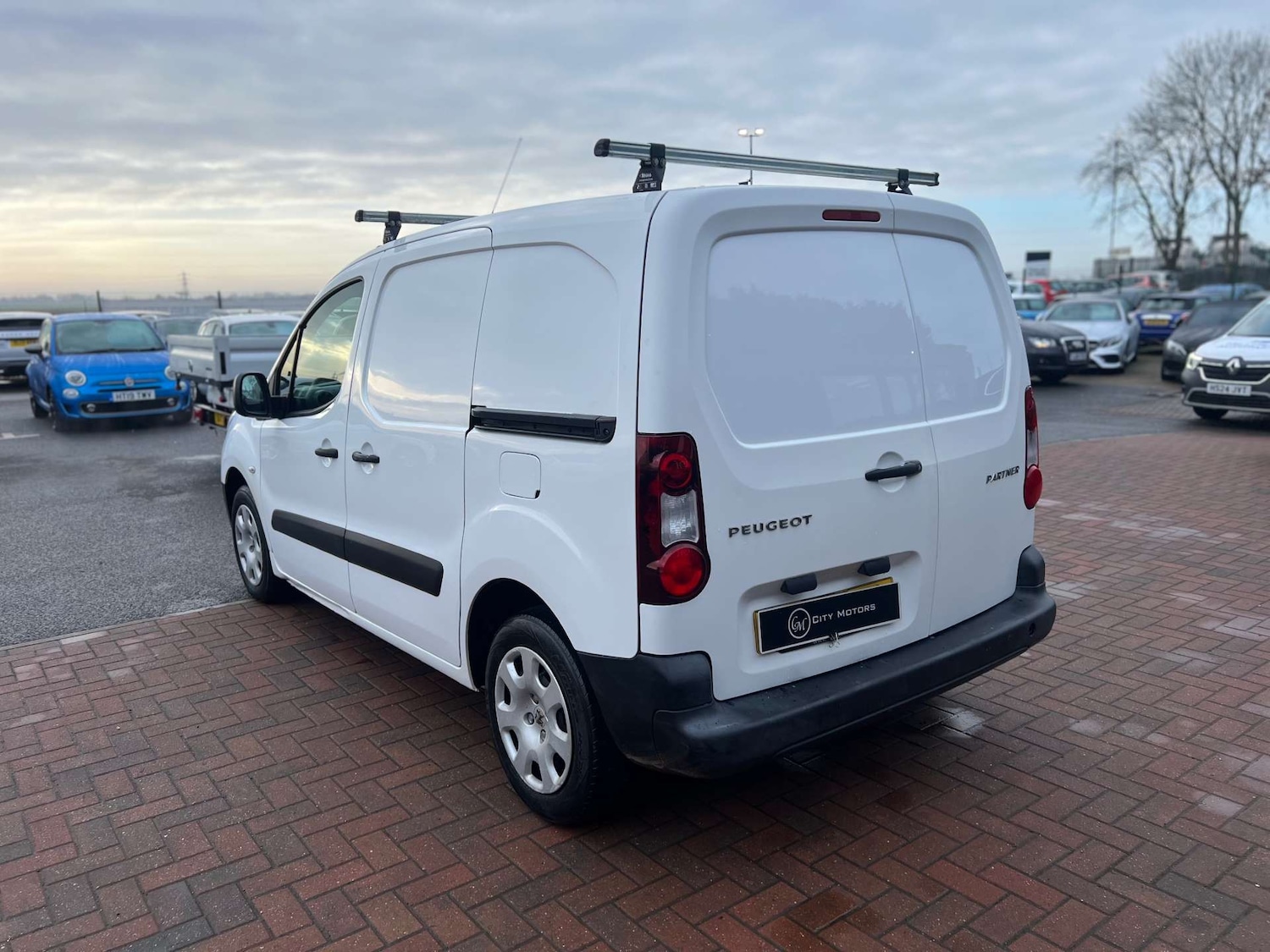 Used Peugeot Partner 2014 for sale - 77366787: Photo 10