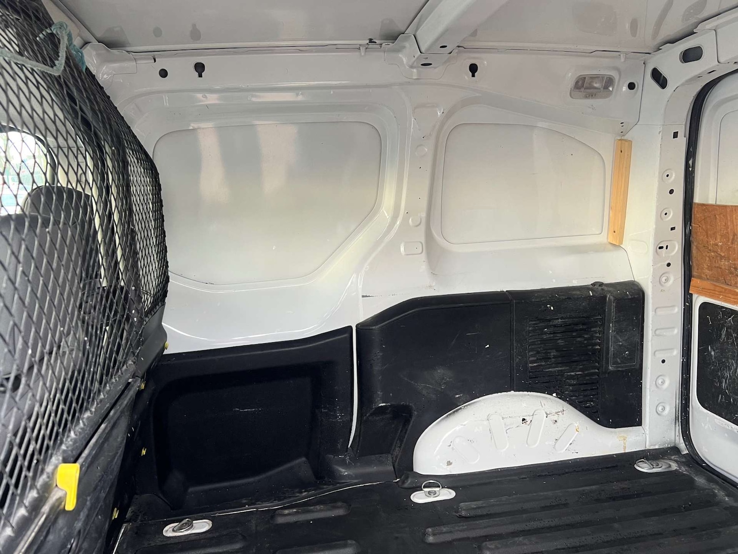 Used Peugeot Partner 2014 for sale - 77366787: Photo 30