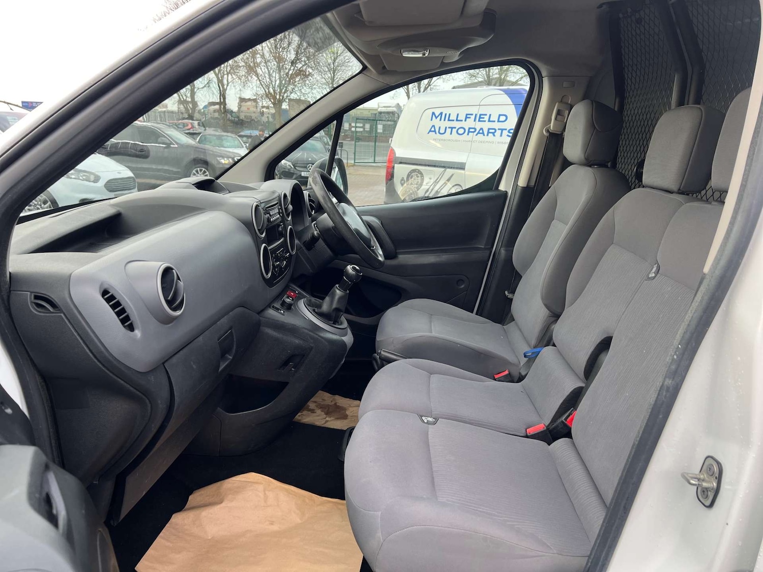 Used Peugeot Partner 2014 for sale - 77366787: Photo 32