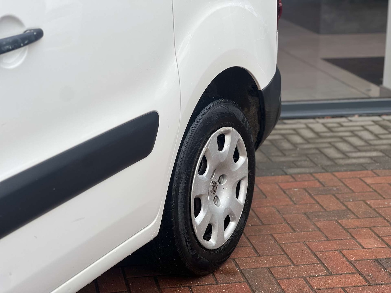 Used Peugeot Partner 2014 for sale - 77366787: Photo 33