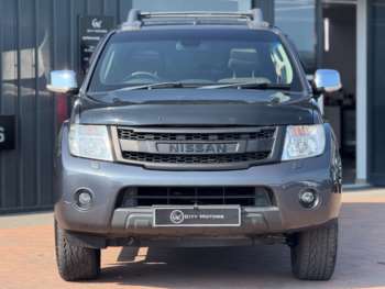 Used Nissan Navara 2011 for sale - 74928458: Photo
