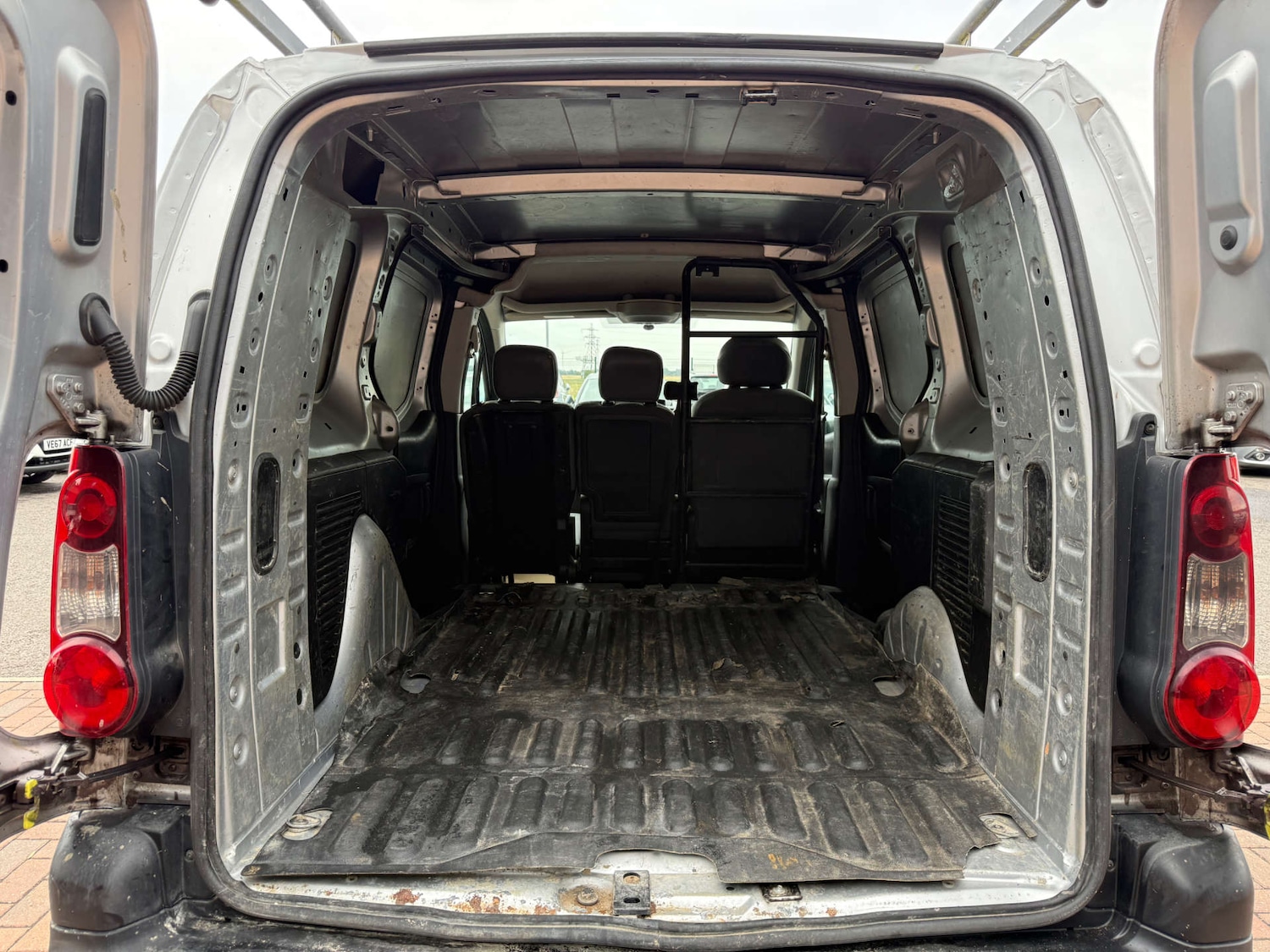 Used Citroen Berlingo 2013 for sale - 75919096: Photo 24