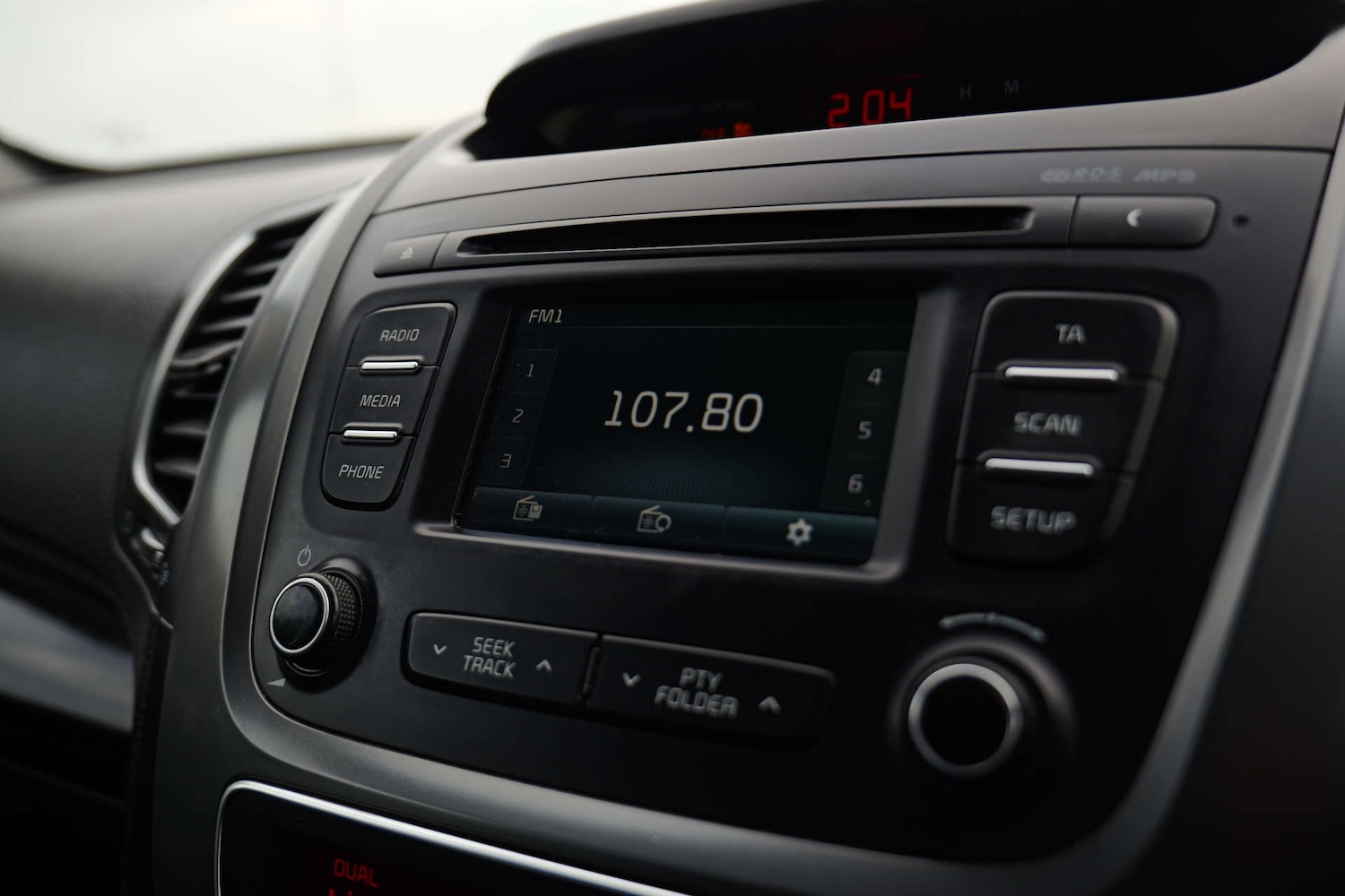 Used Kia Sorento 2015 for sale - 76567751: Photo 28