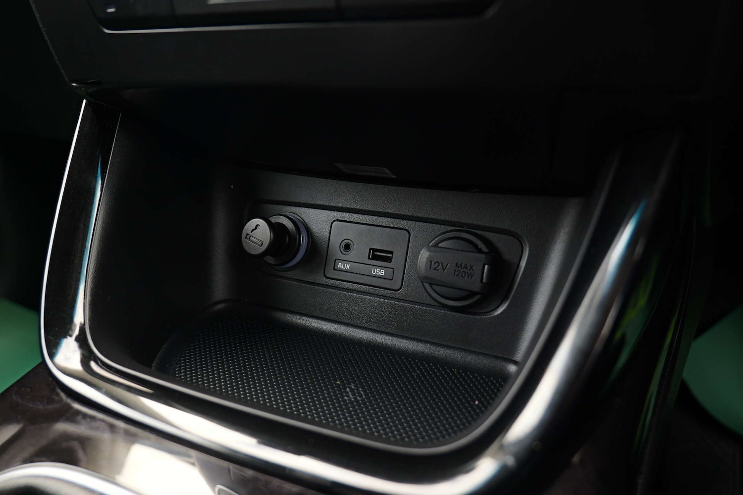 Used Kia Sorento 2015 for sale - 76567751: Photo 30