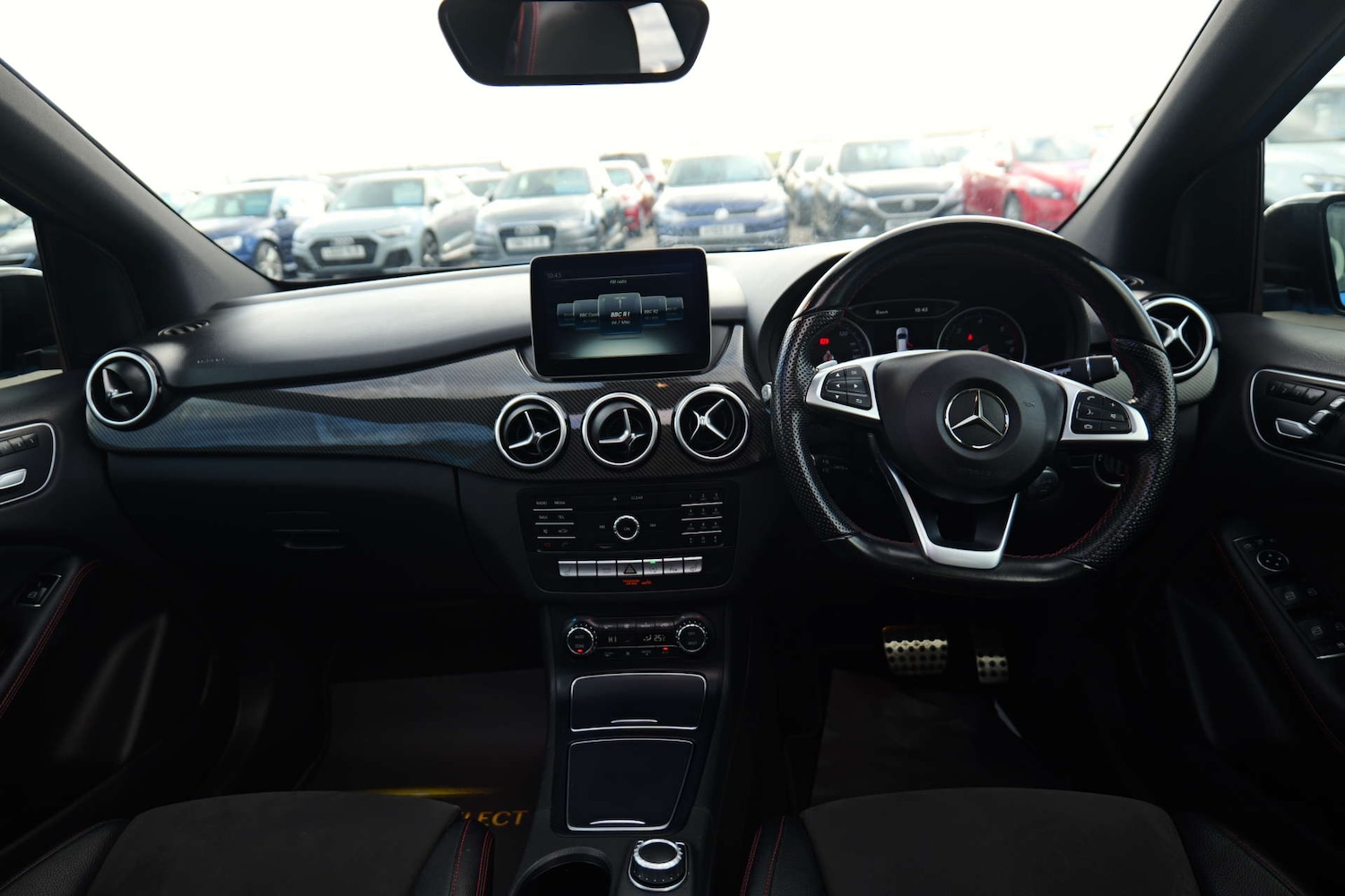 Used Mercedes-Benz B Class 2017 for sale - 76367353: Photo 35