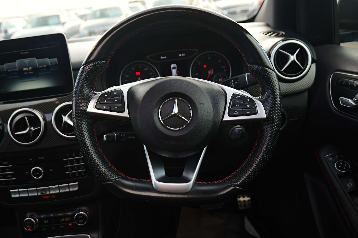 Used Mercedes-Benz B Class 2017 for sale - 76367353: Photo 36