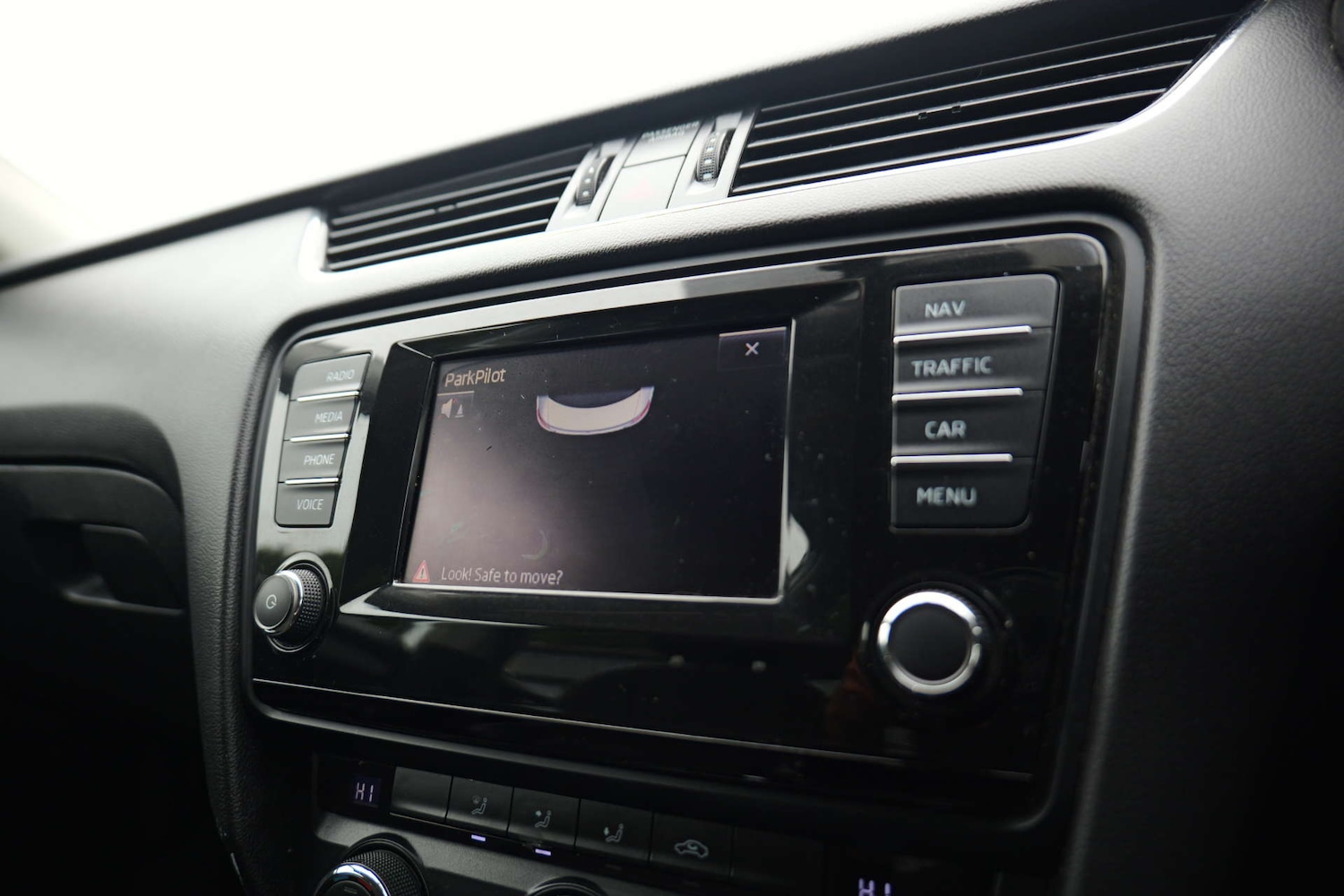 Used Skoda Octavia 2015 for sale - 76919207: Photo 35