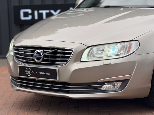 Used Volvo V70 2014 for sale - 76197193: Photo 10