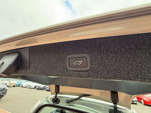 Used Volvo V70 2014 for sale - 76197193: Photo 24