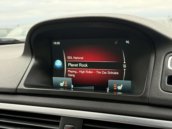 Used Volvo V70 2014 for sale - 76197193: Photo 37