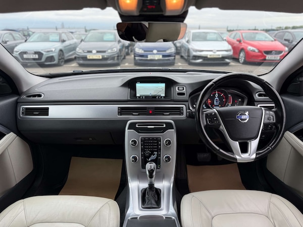 Used Volvo V70 2014 for sale - 76197193: Photo 43