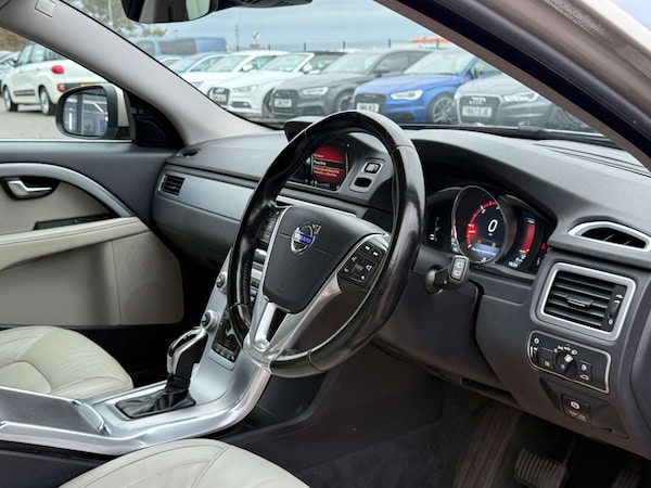 Used Volvo V70 2014 for sale - 76197193: Photo 58