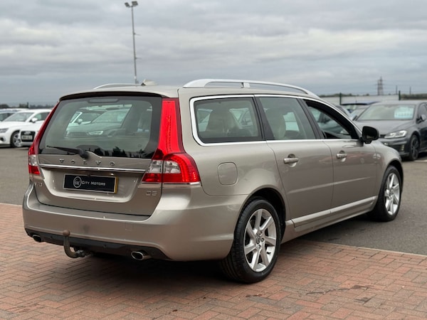 Used Volvo V70 2014 for sale - 76197193: Photo 6