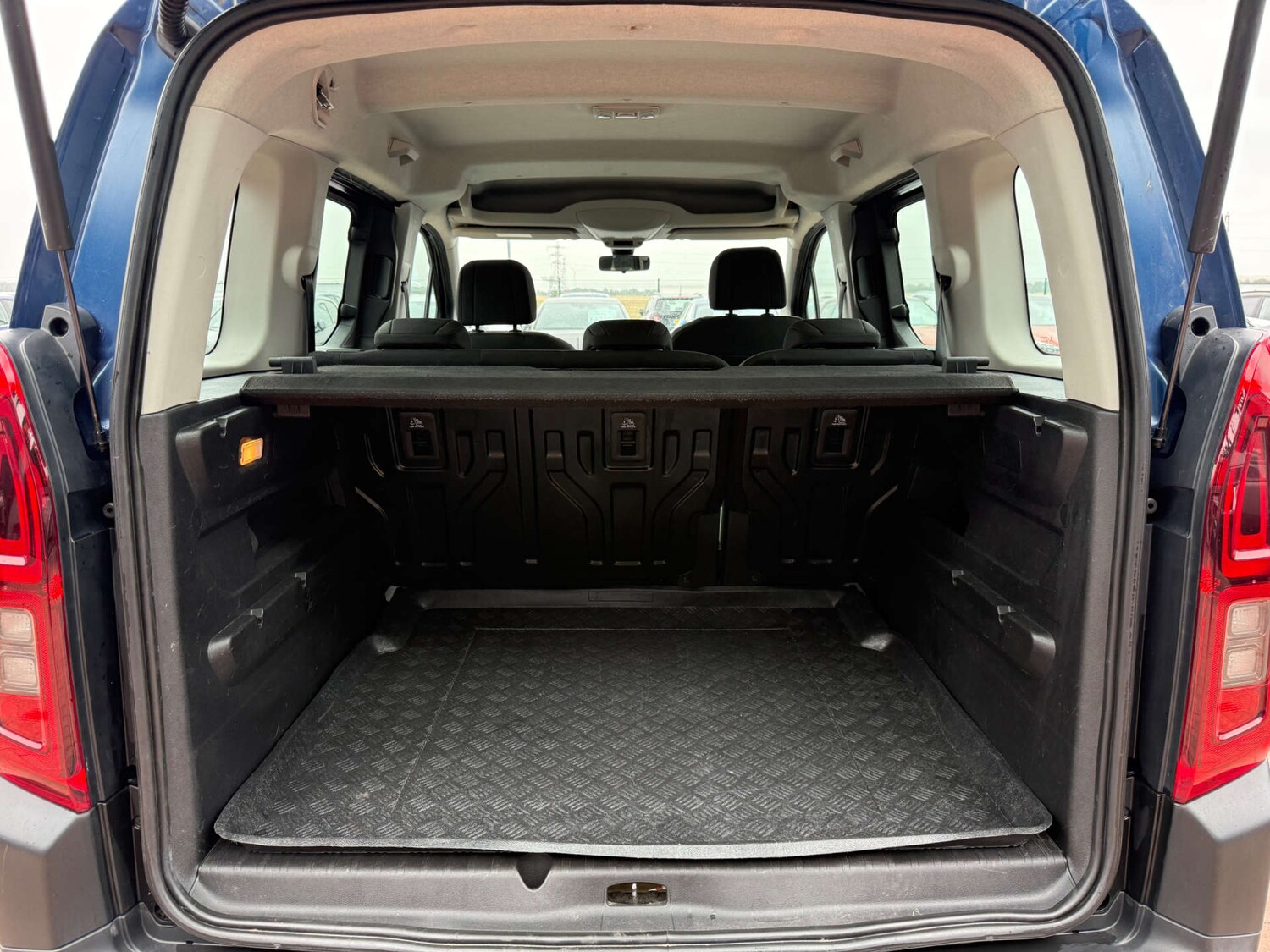 Vehicle 46