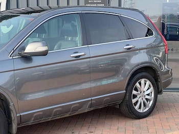 Used Honda CR-V 2011 for sale - 77950415: Photo