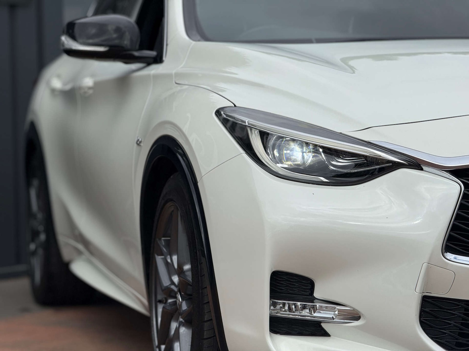 Used Infiniti Q30 2017 for sale - 77137456: Photo 16