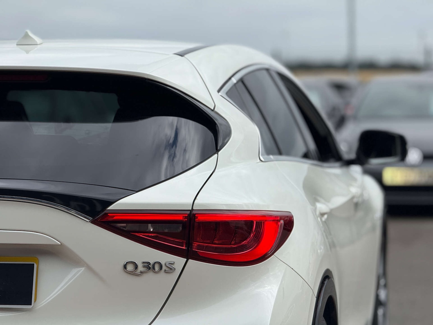 Used Infiniti Q30 2017 for sale - 77137456: Photo 19