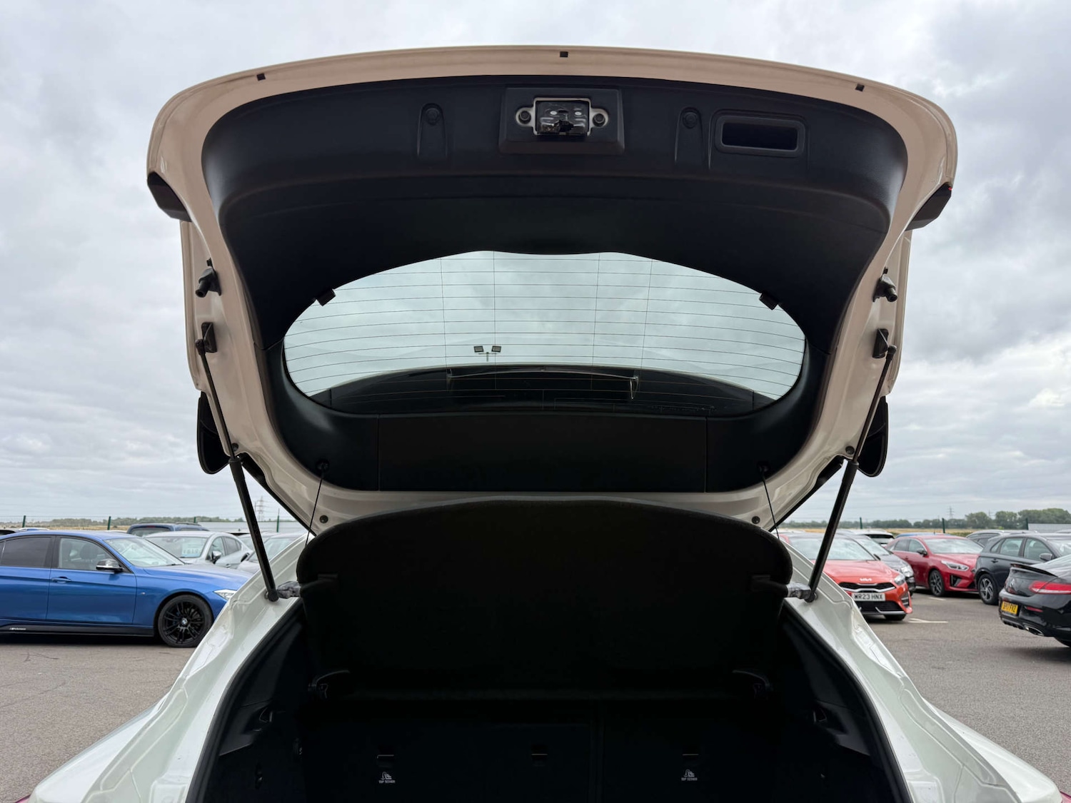 Used Infiniti Q30 2017 for sale - 77137456: Photo 21