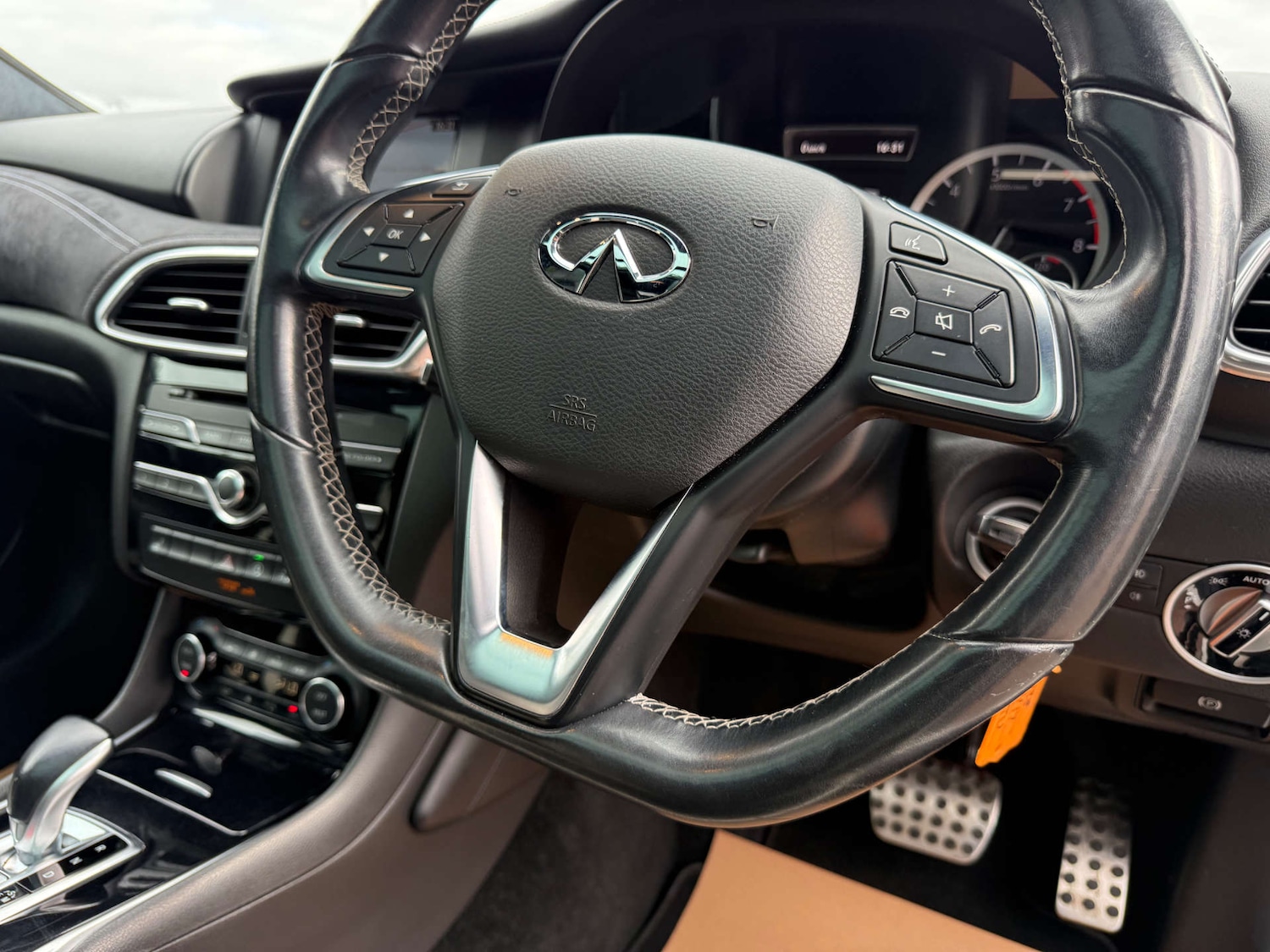 Used Infiniti Q30 2017 for sale - 77137456: Photo 58