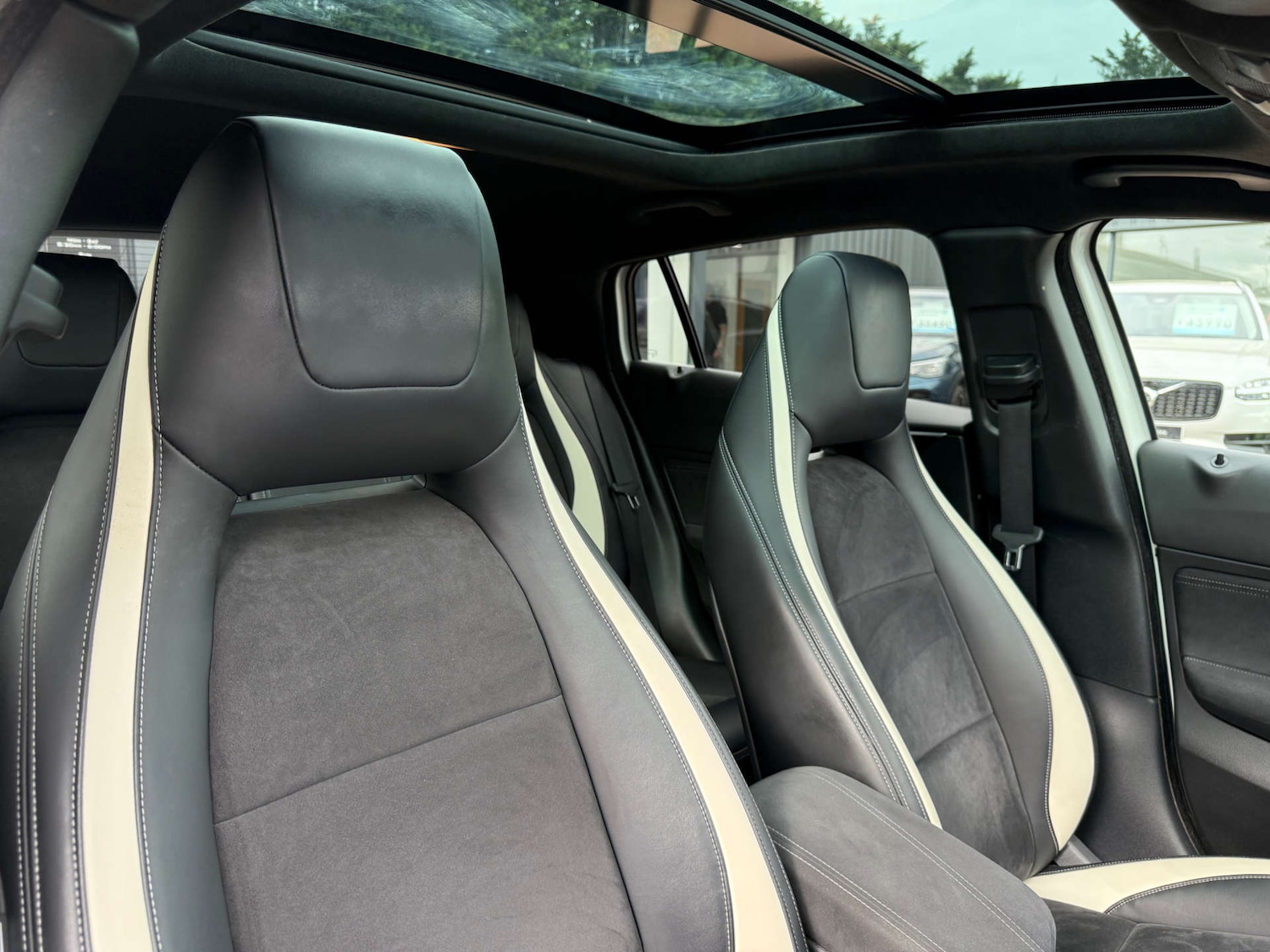 Used Infiniti Q30 2017 for sale - 77137456: Photo 61