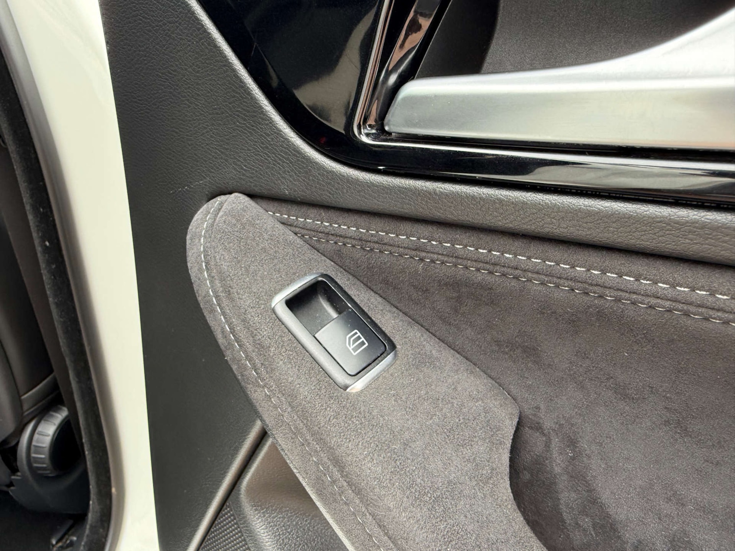 Used Infiniti Q30 2017 for sale - 77137456: Photo 76