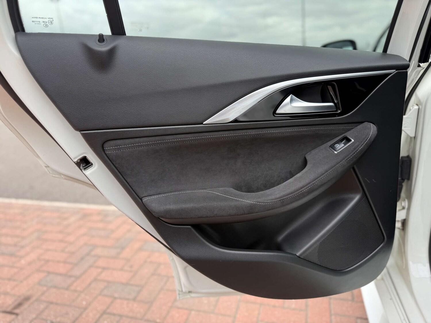 Used Infiniti Q30 2017 for sale - 77137456: Photo 81