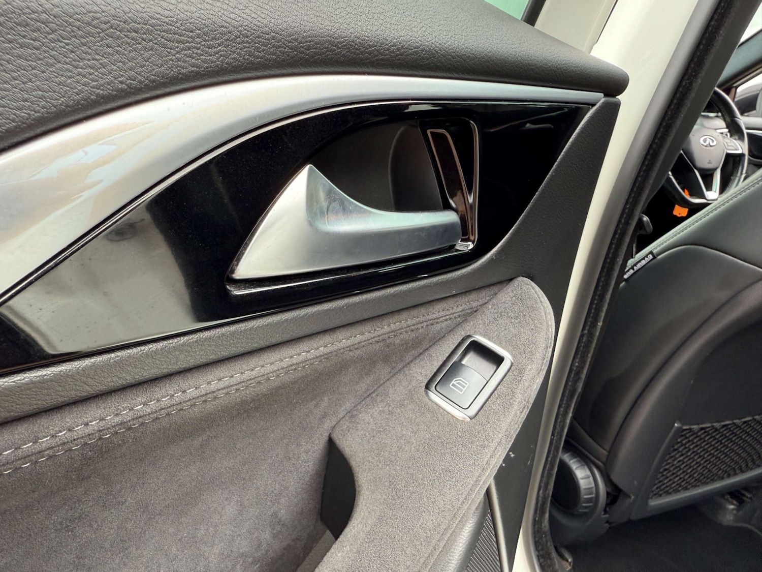 Used Infiniti Q30 2017 for sale - 77137456: Photo 82