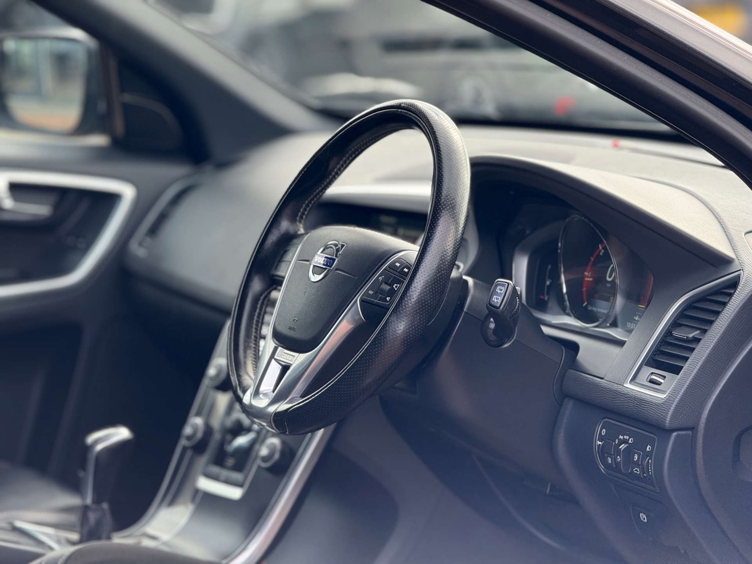 Used Volvo XC60 2015 for sale - 78106677: Photo 23