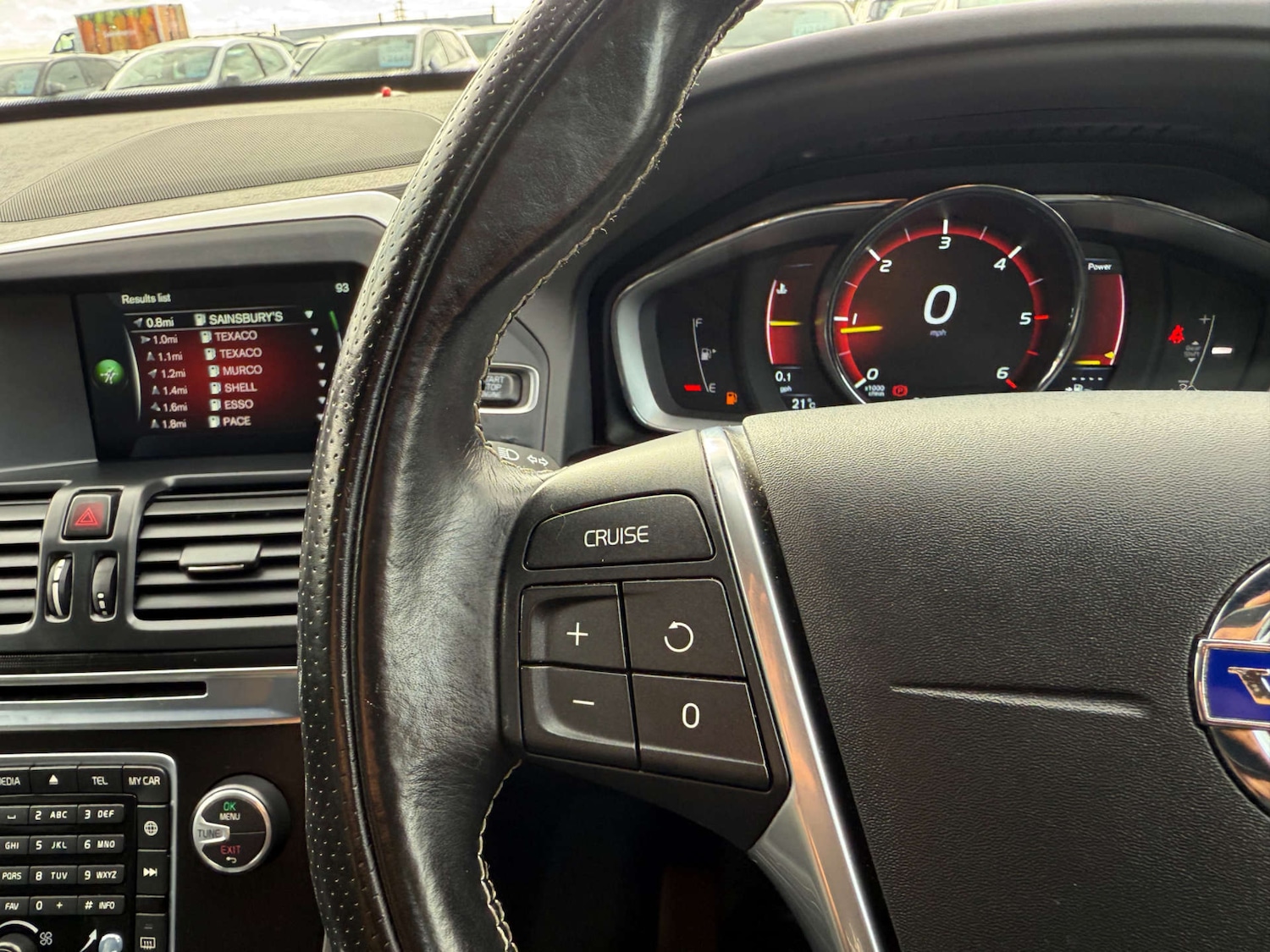 Used Volvo XC60 2015 for sale - 78106677: Photo 28