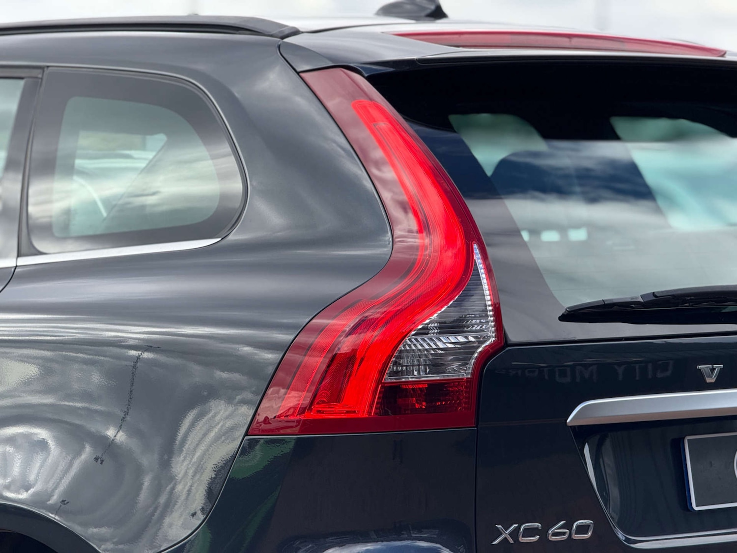 Used Volvo XC60 2015 for sale - 78106677: Photo 51
