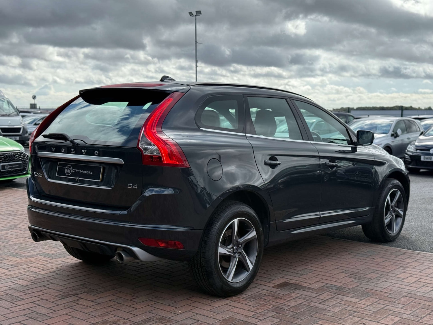 Used Volvo XC60 2015 for sale - 78106677: Photo 6