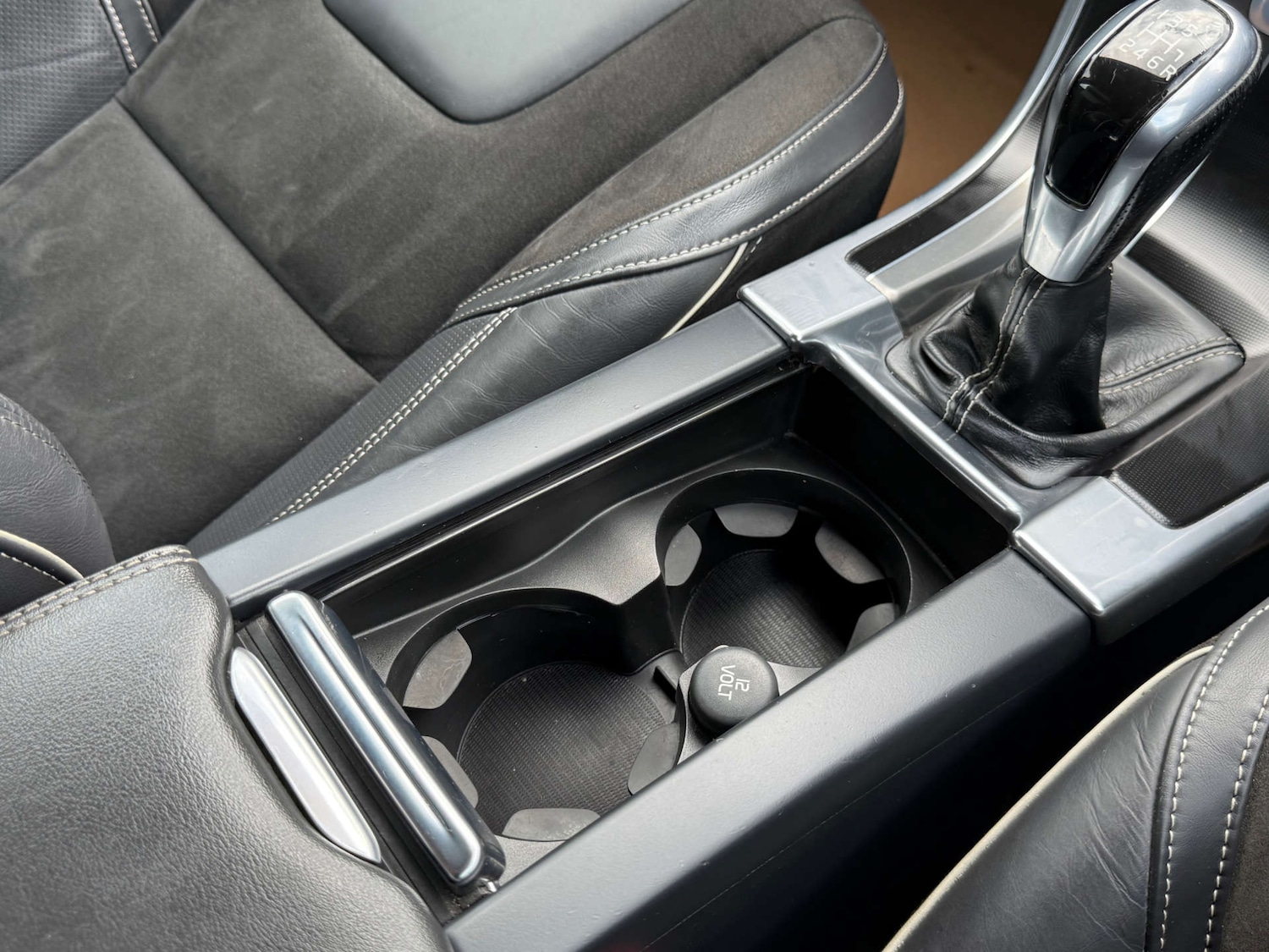 Used Volvo XC60 2015 for sale - 78106677: Photo 74