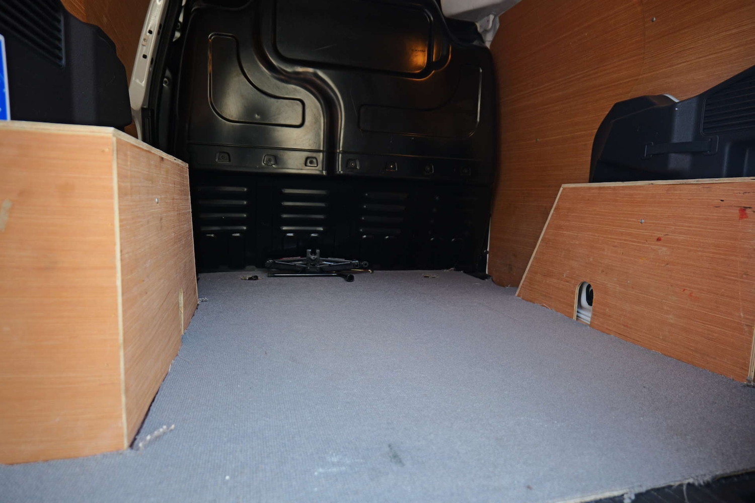 Used Ford Transit Courier 2020 for sale - 76565670: Photo 10