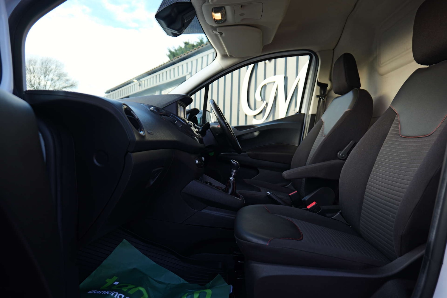 Used Ford Transit Courier 2020 for sale - 76565670: Photo 22