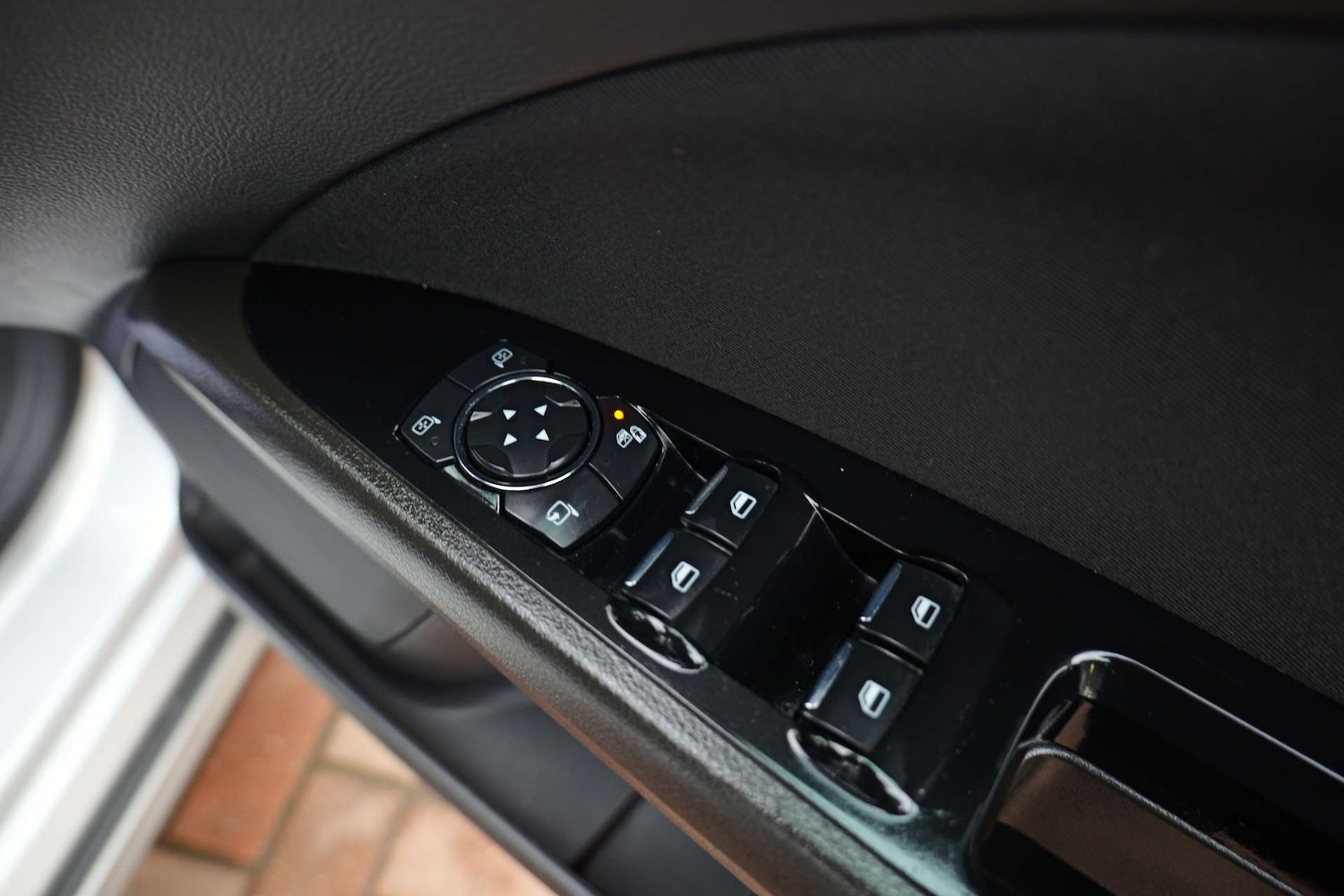 Used Ford Mondeo 2016 for sale - 76969208: Photo 17