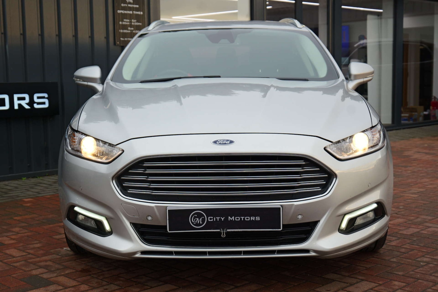Used Ford Mondeo 2016 for sale - 76969208: Photo 3