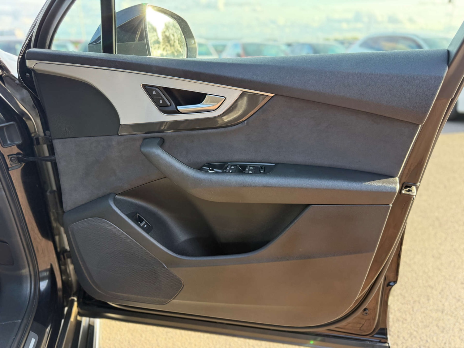 Used Audi Q7 2018 for sale - 75872804: Photo 26