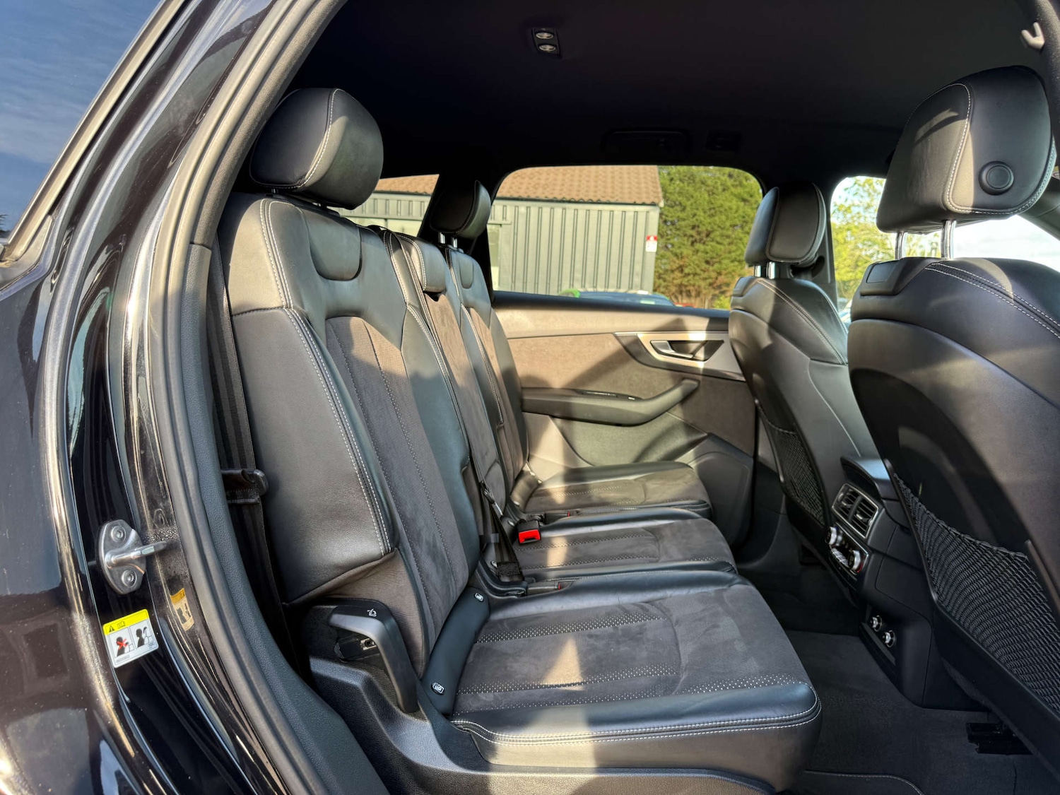 Used Audi Q7 2018 for sale - 75872804: Photo 46