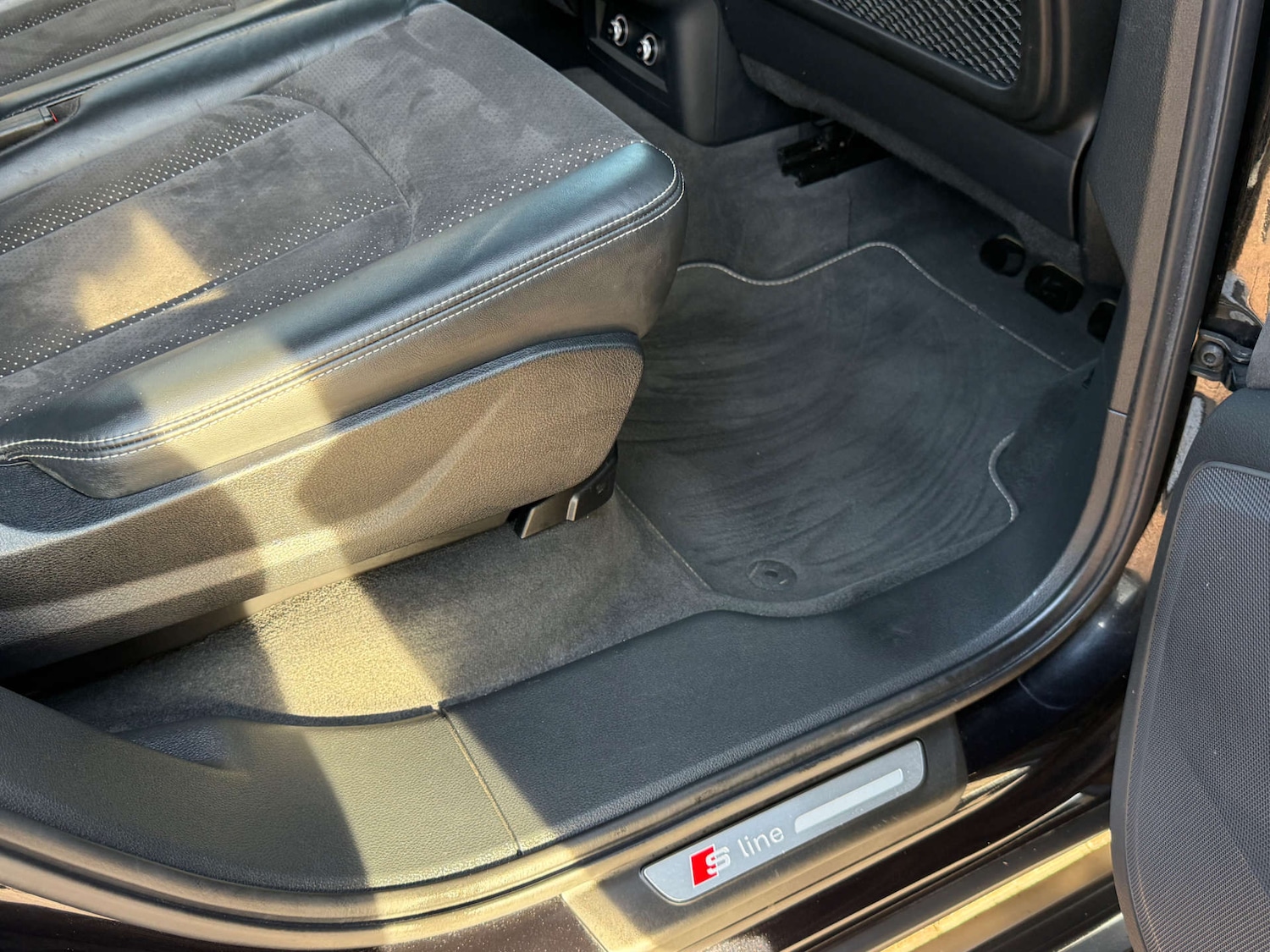 Used Audi Q7 2018 for sale - 75872804: Photo 47