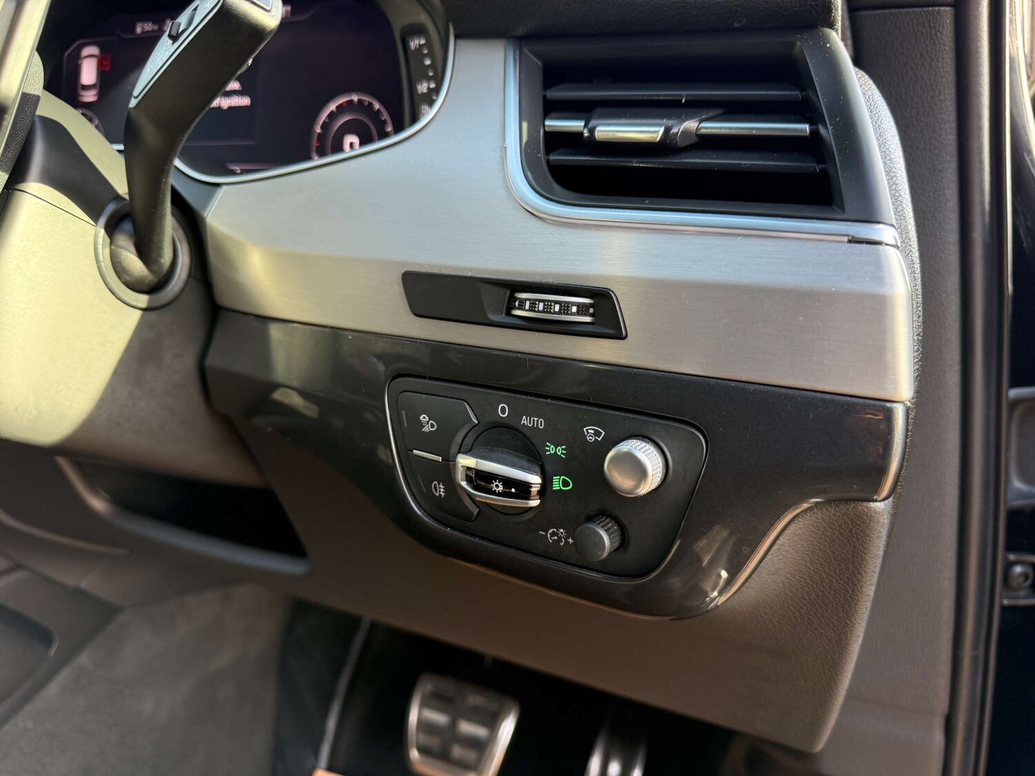 Used Audi Q7 2018 for sale - 75872804: Photo 74