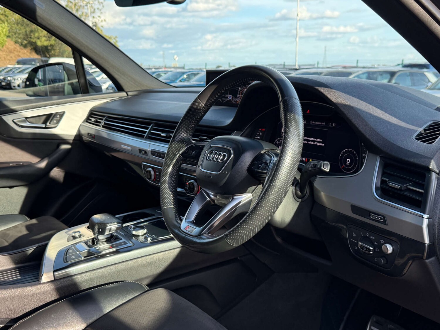 Used Audi Q7 2018 for sale - 75872804: Photo 79