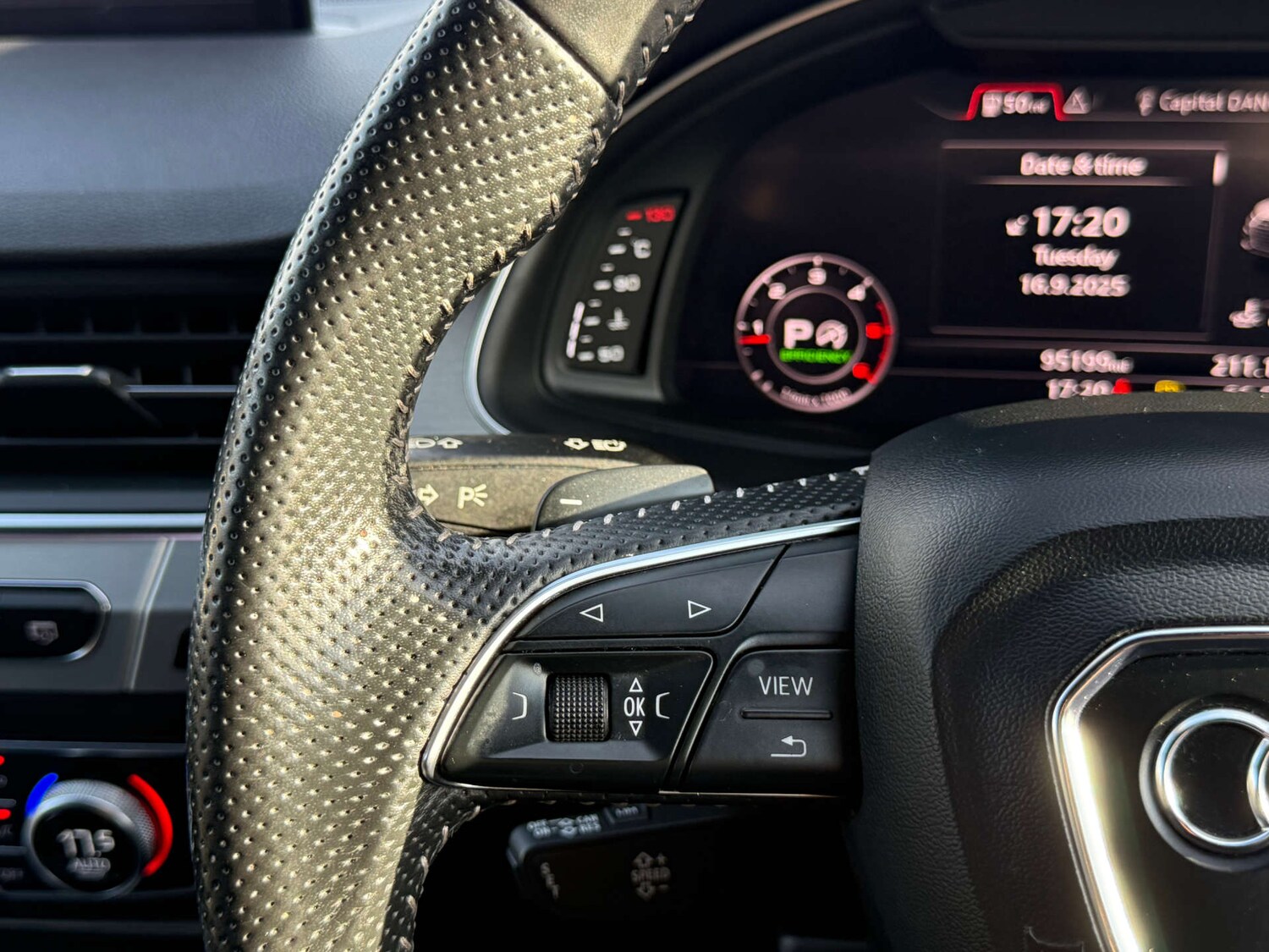 Used Audi Q7 2018 for sale - 75872804: Photo 91