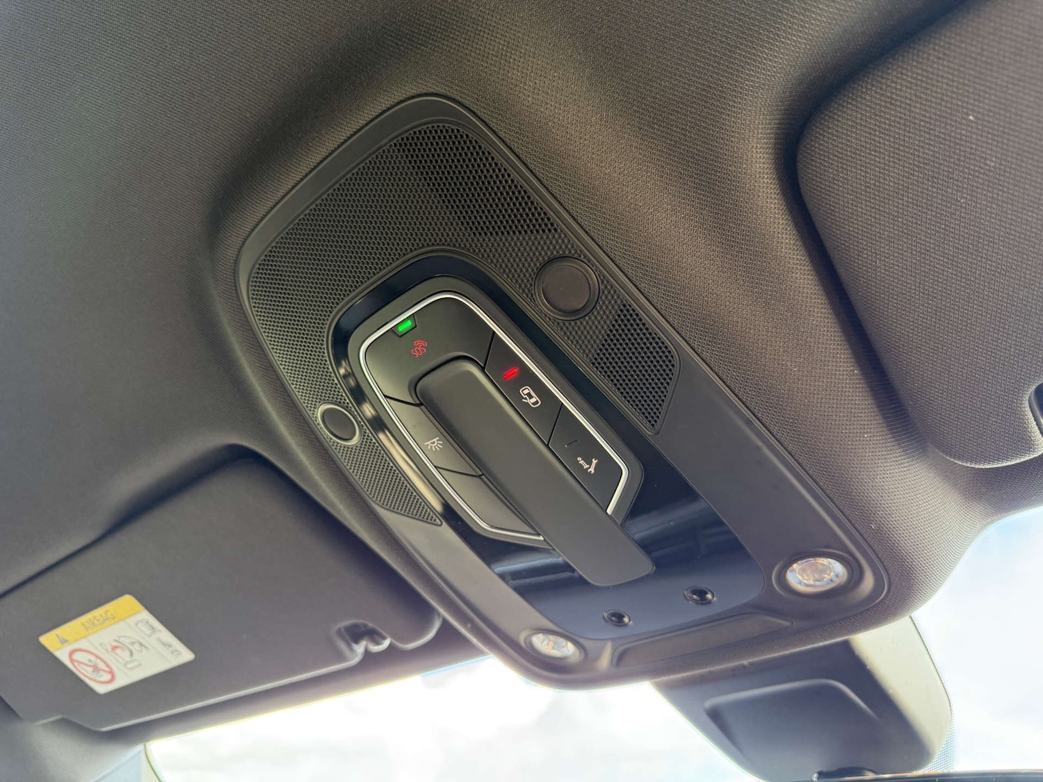 Used Audi Q7 2018 for sale - 75872804: Photo 99