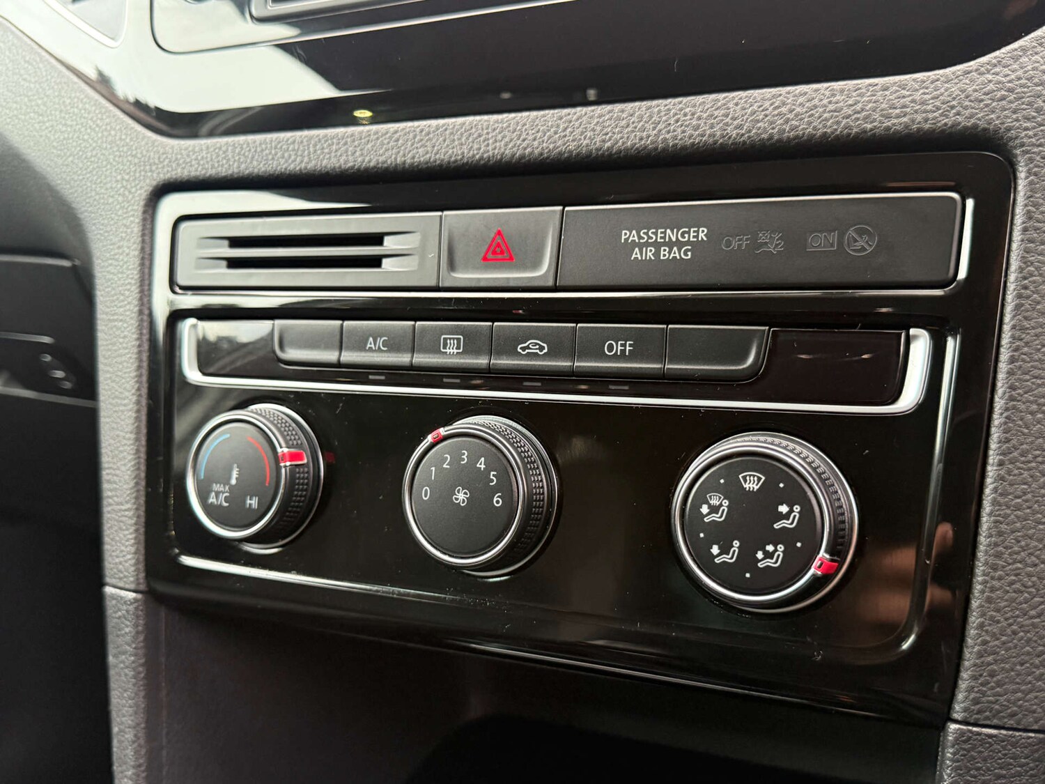 Used Volkswagen Golf SV 2015 for sale - 76845373: Photo 27