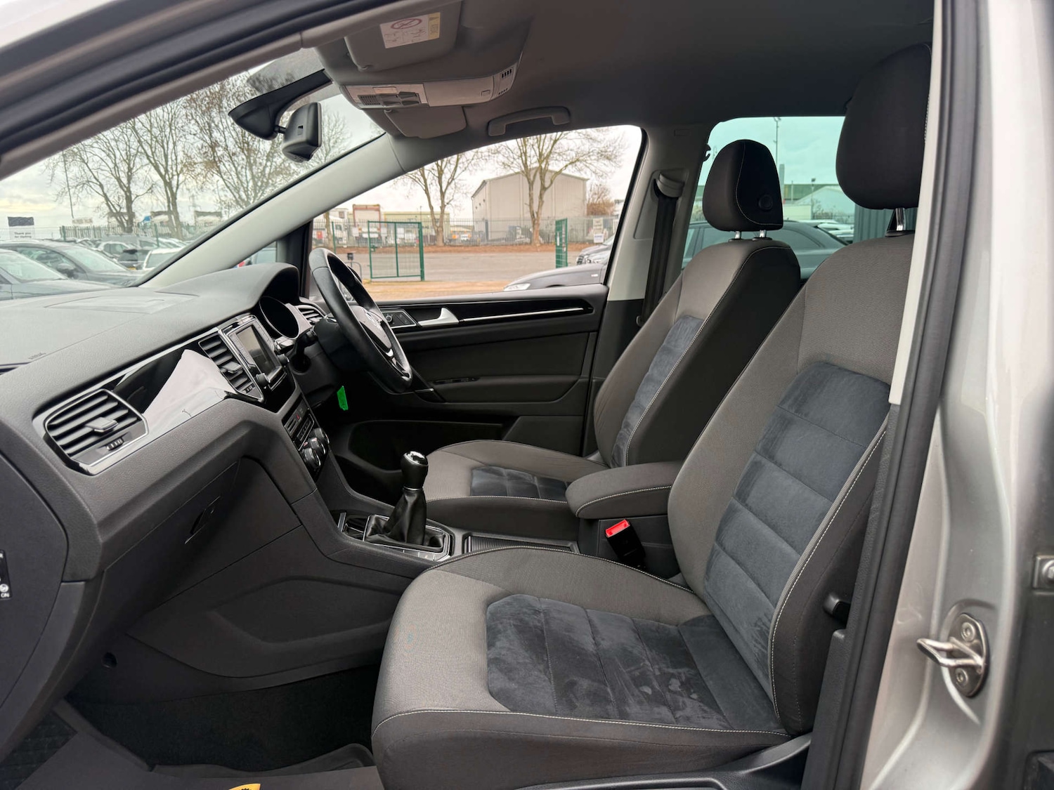 Used Volkswagen Golf SV 2015 for sale - 76845373: Photo 43