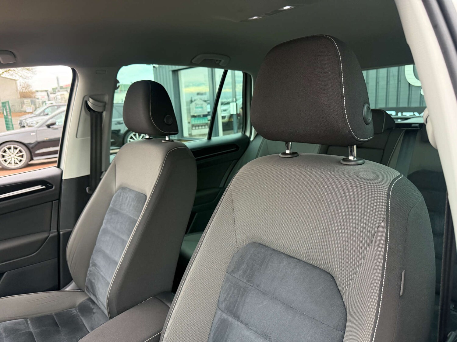 Used Volkswagen Golf SV 2015 for sale - 76845373: Photo 87